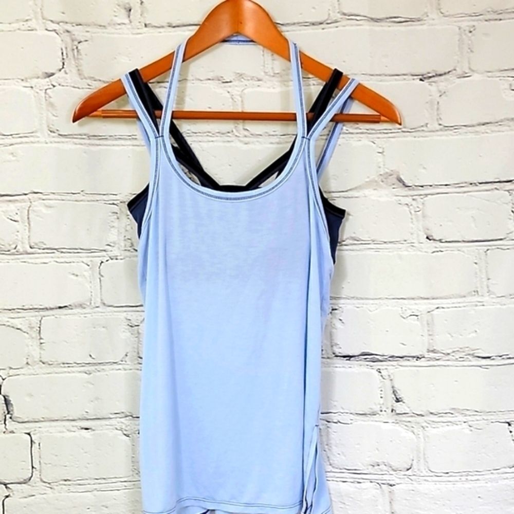 Athleta Strappy Workout Tank 